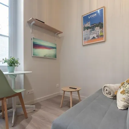 Studio Part Dieu - Cozy - Wifi Fibre 아파트 리옹